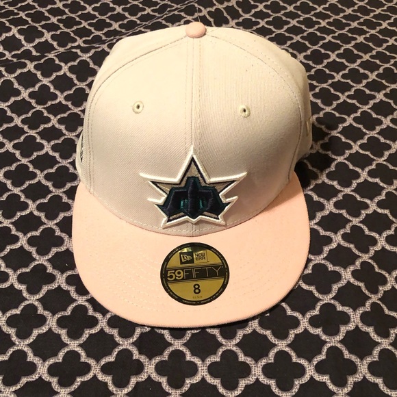 New Era Seattle Mariners 30th Anniversary 59FIFTY Hat Cap Sz 8 Seamargo Pink